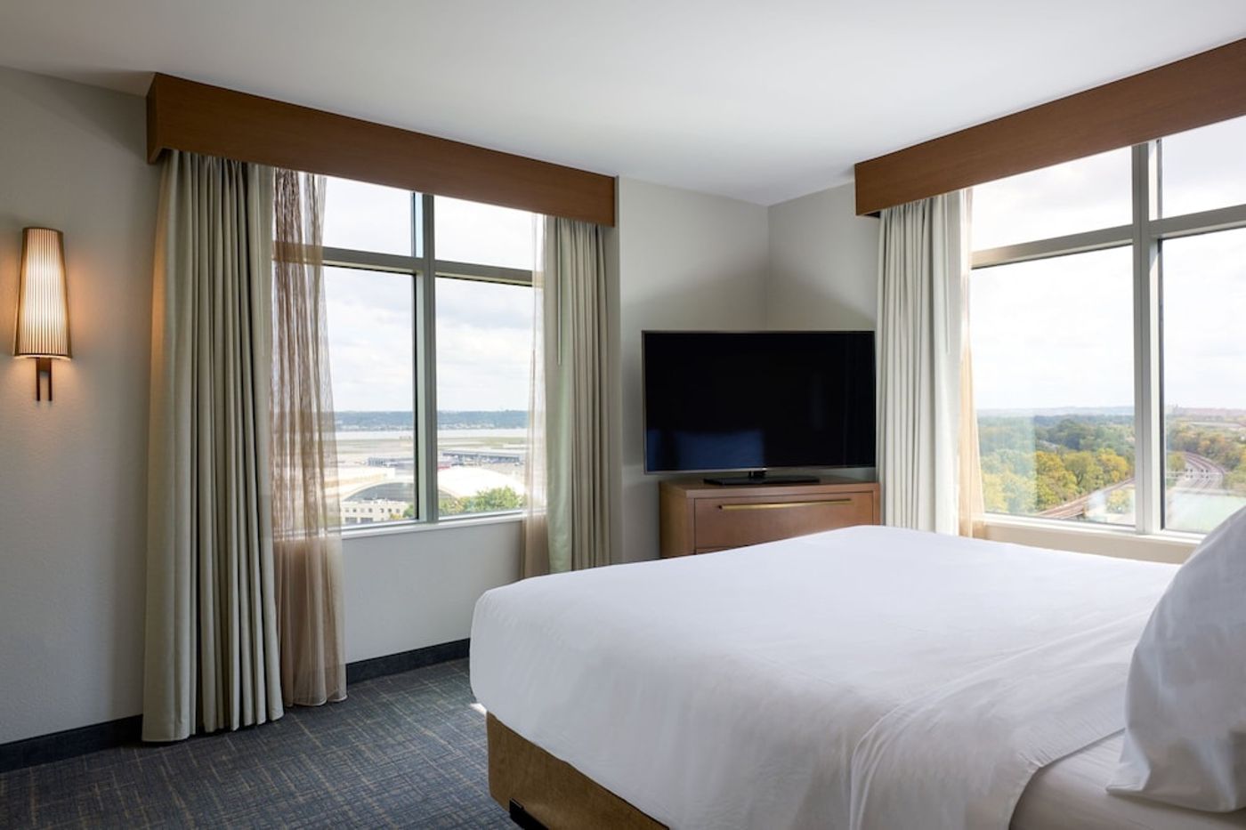 expedia-3159408-8
