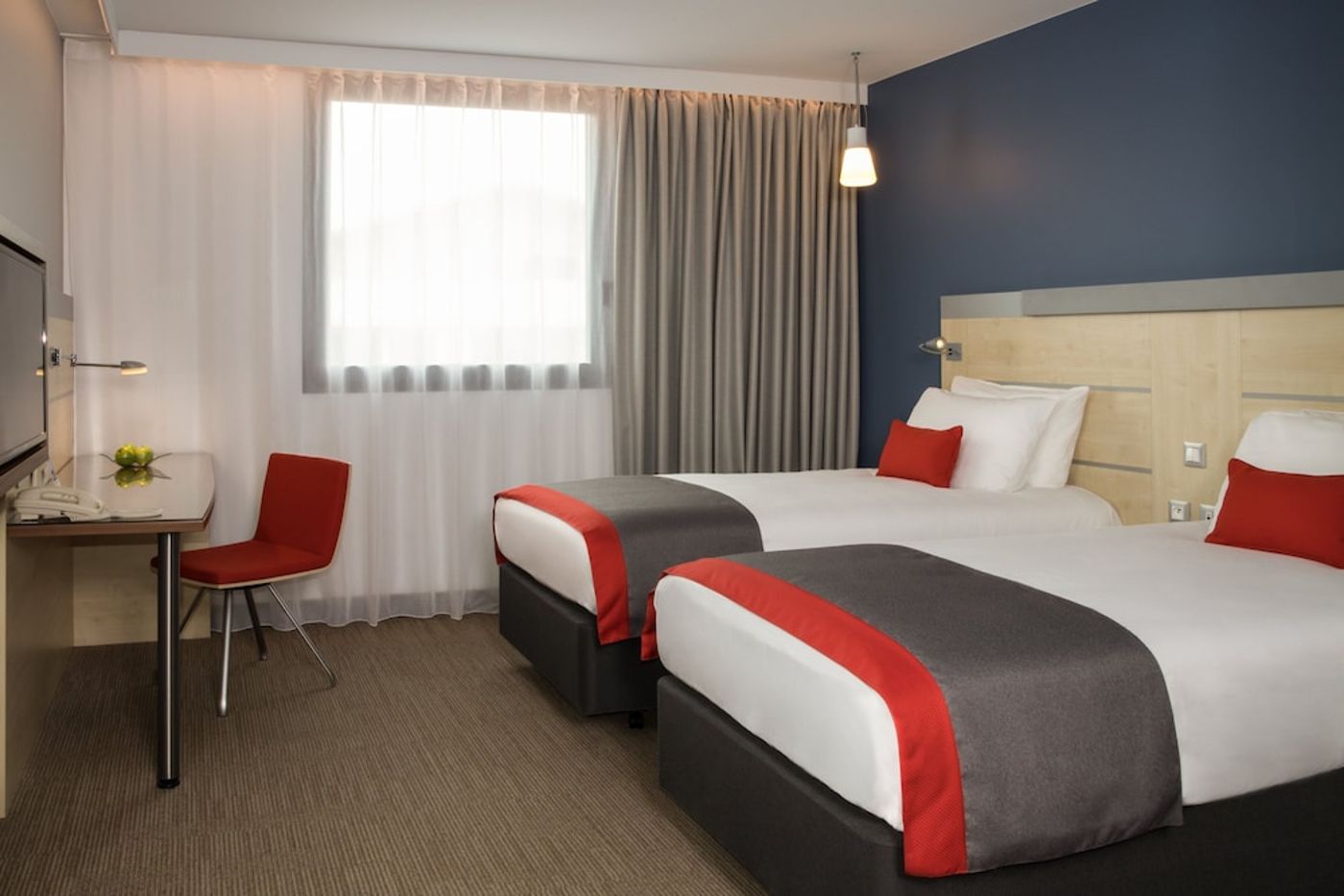 expedia-3163897-28