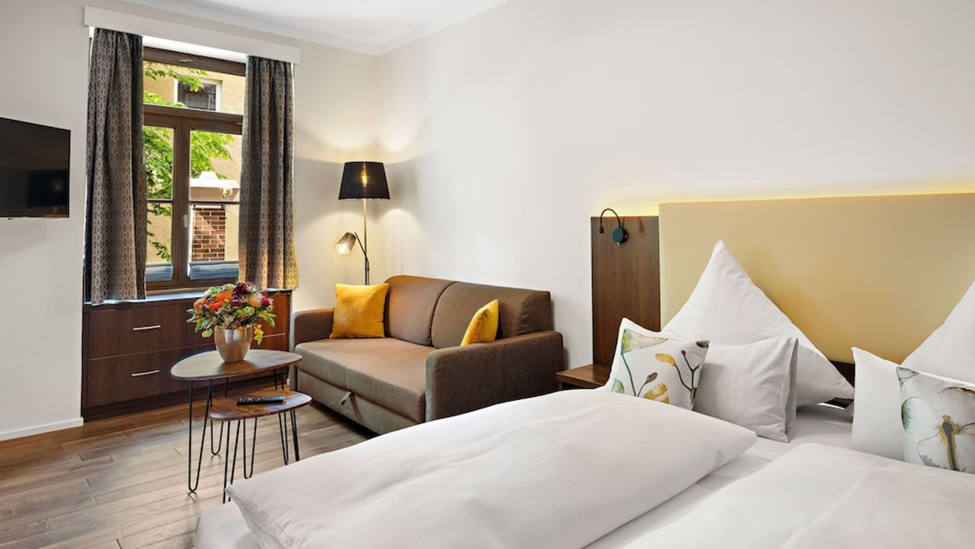 expedia-3164162-10