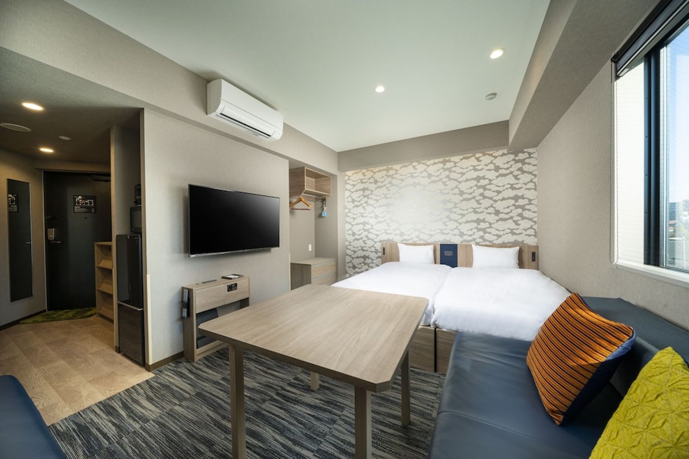 expedia-3158205-1