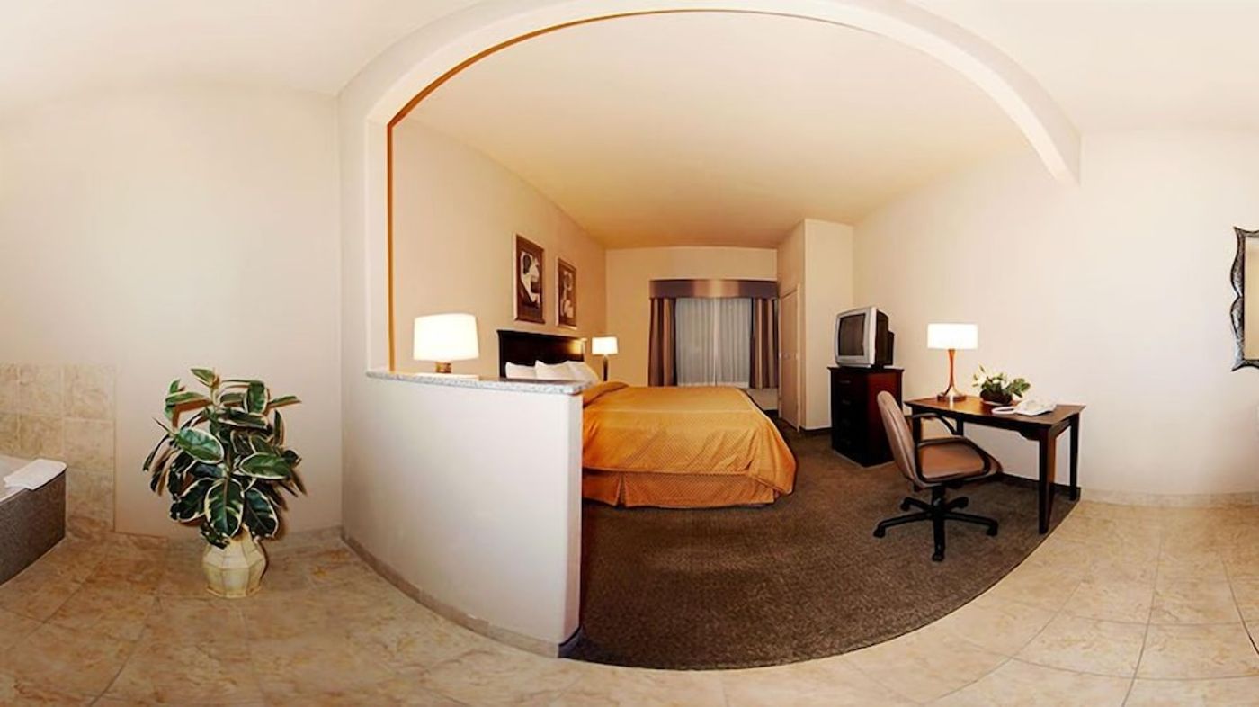 expedia-3163245-14