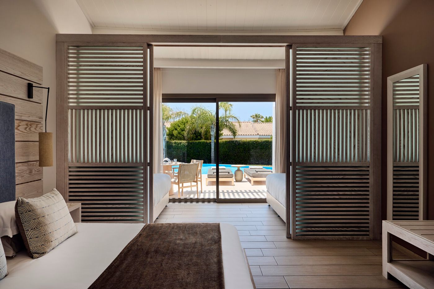 Mare Ayia Napa - Junior Suite Bungalow Swim Up 