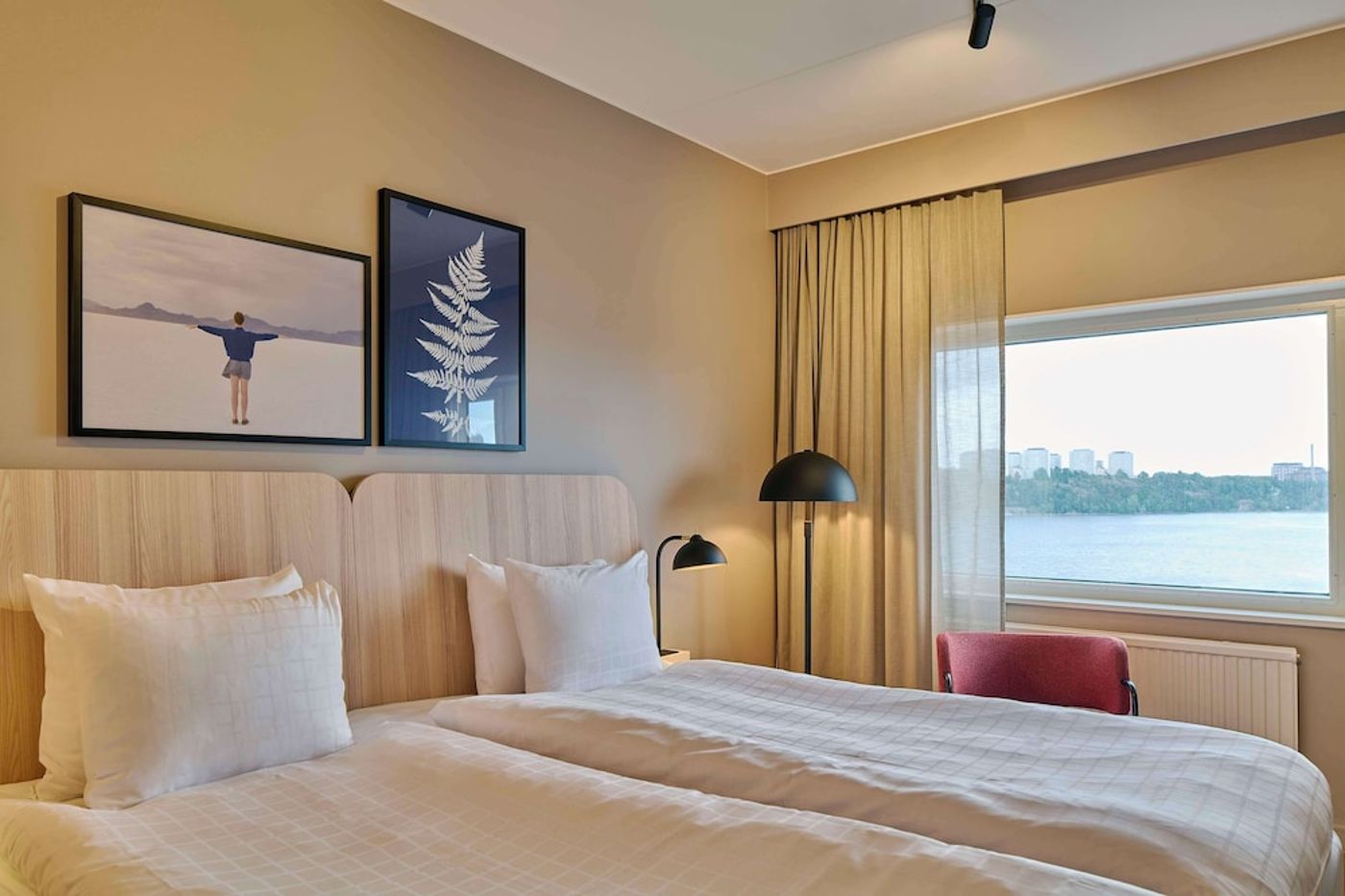 expedia-3164524-25