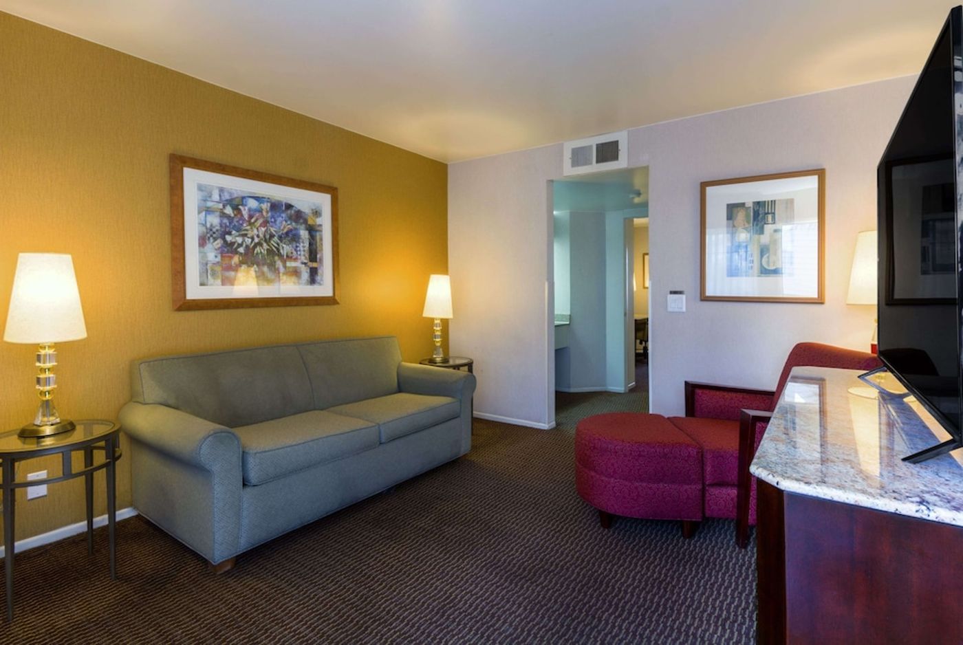 expedia-3166738-28