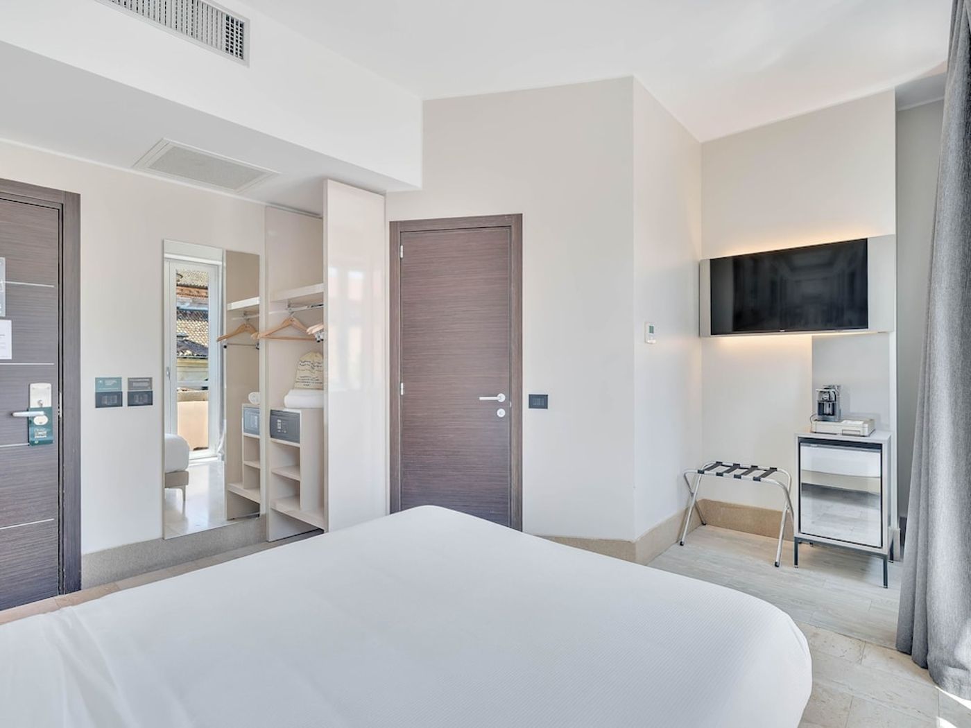 expedia-3159909-25