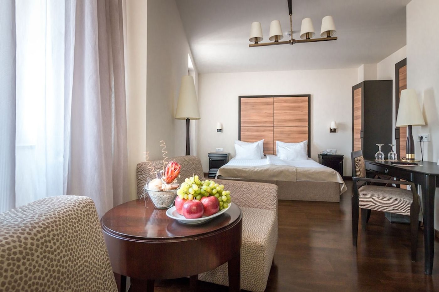 expedia-3162974-5