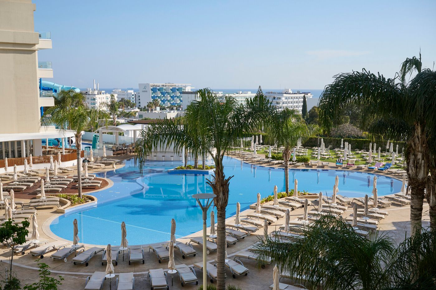 Sunrise Oasis 19.05