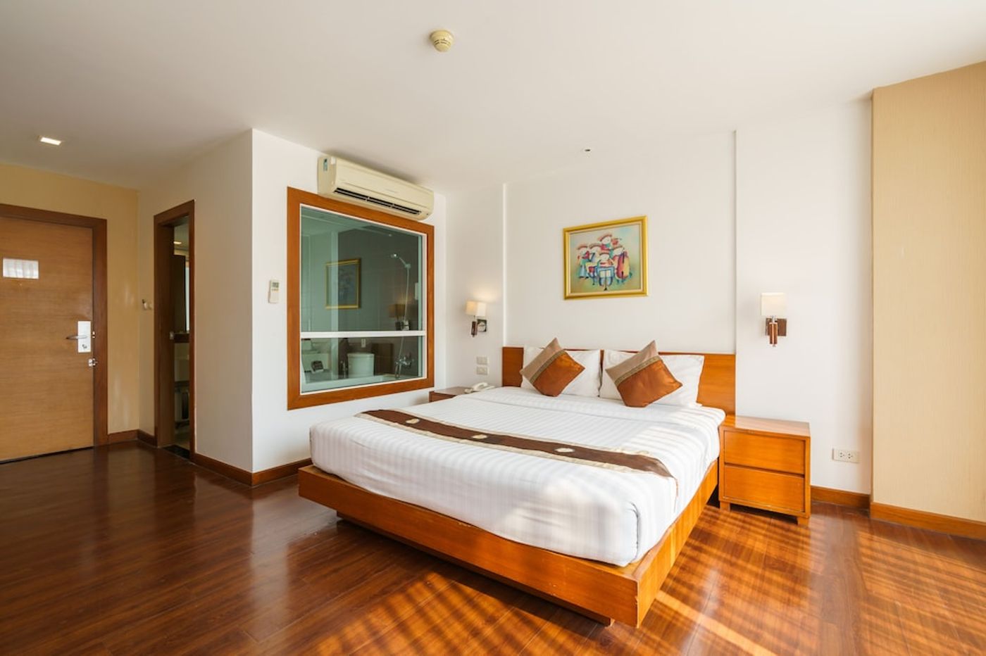expedia-3162804-9