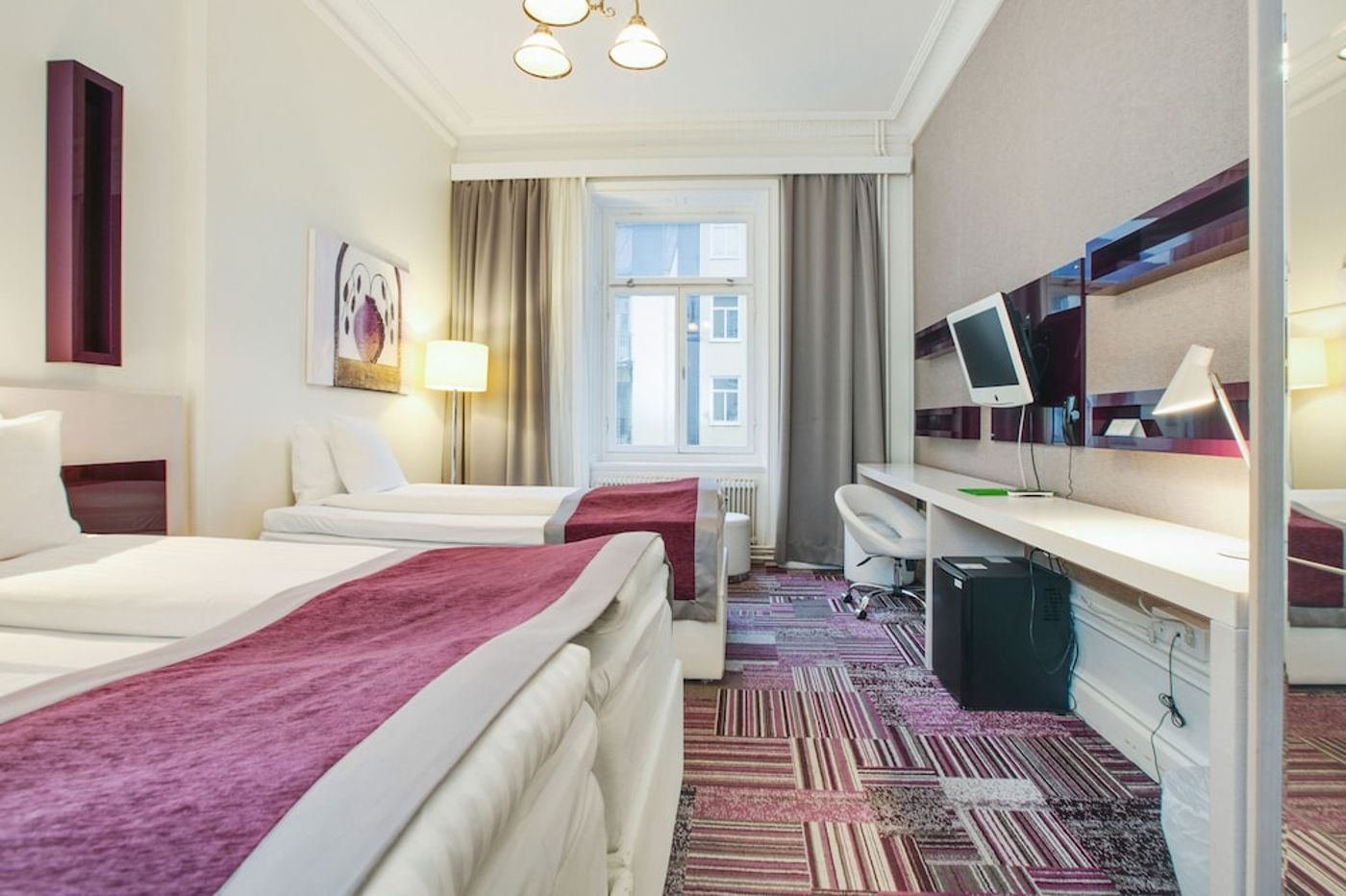 expedia-3163862-6