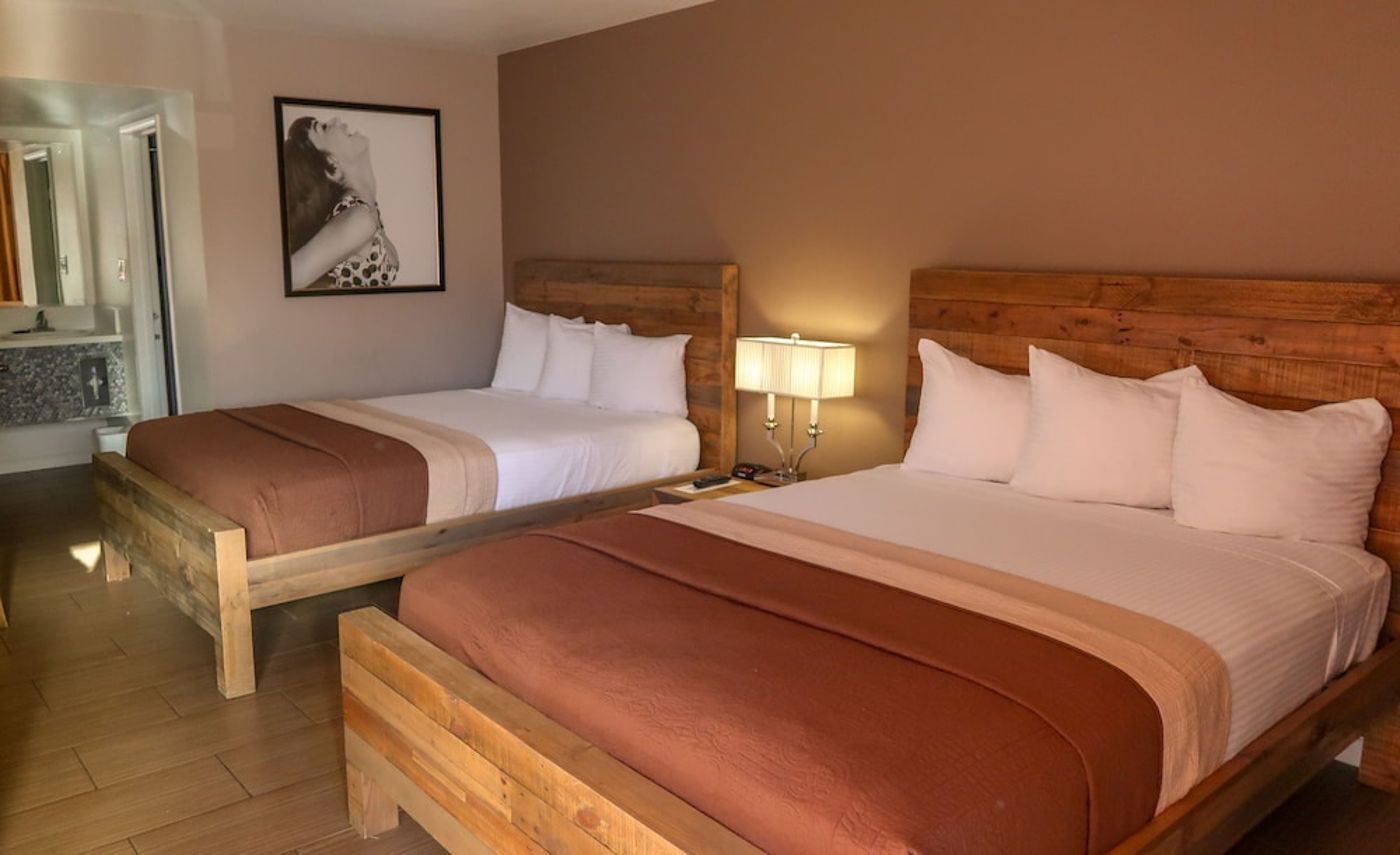 expedia-3158973-25