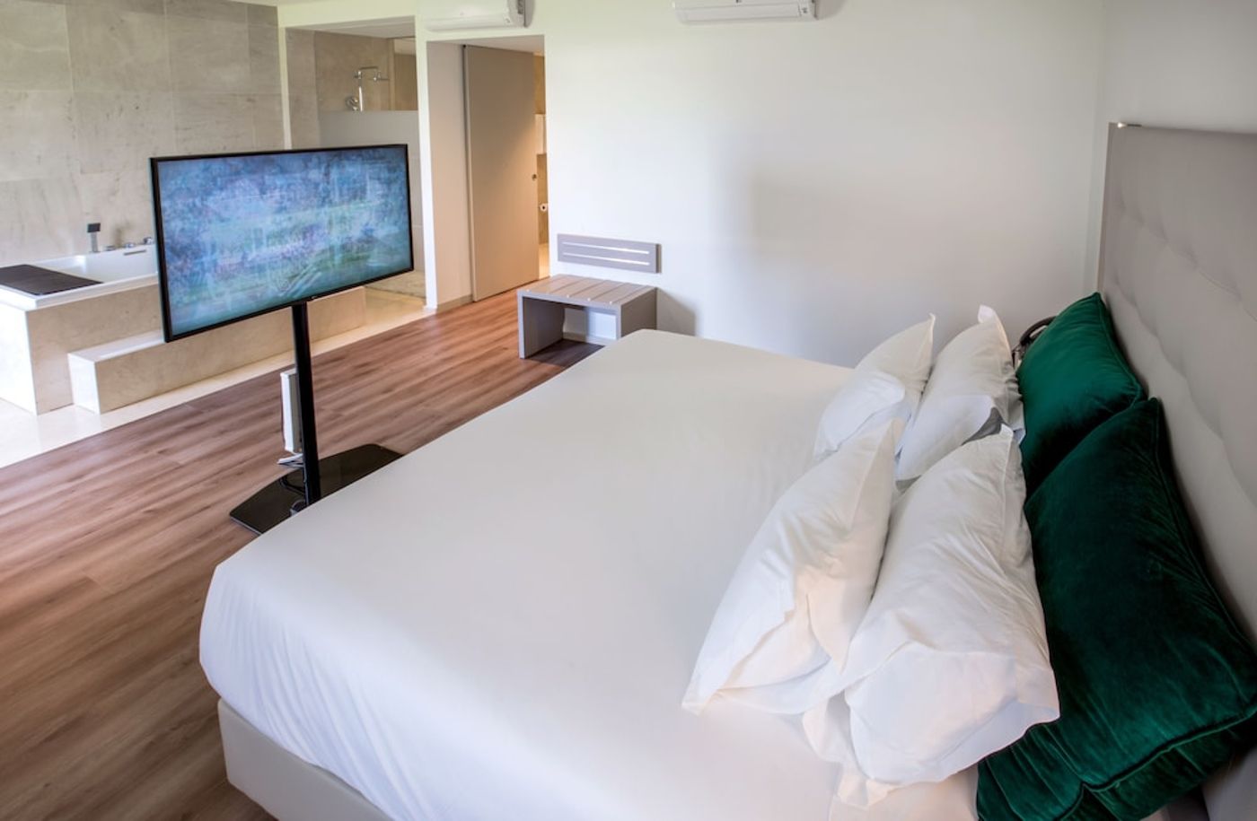 expedia-3164799-19