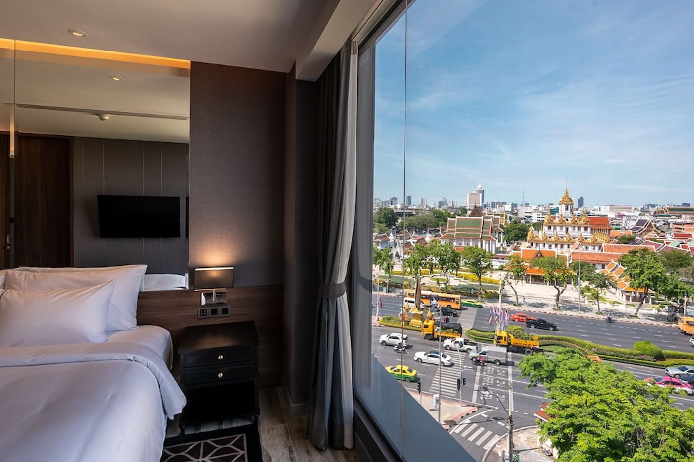 expedia-3162908-1