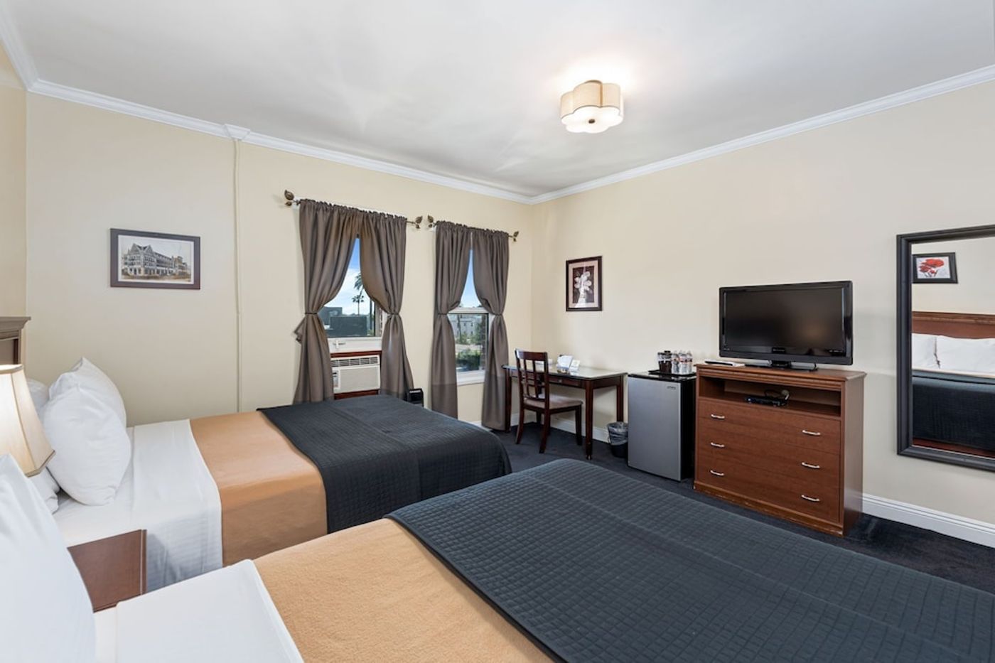 expedia-3158856-19