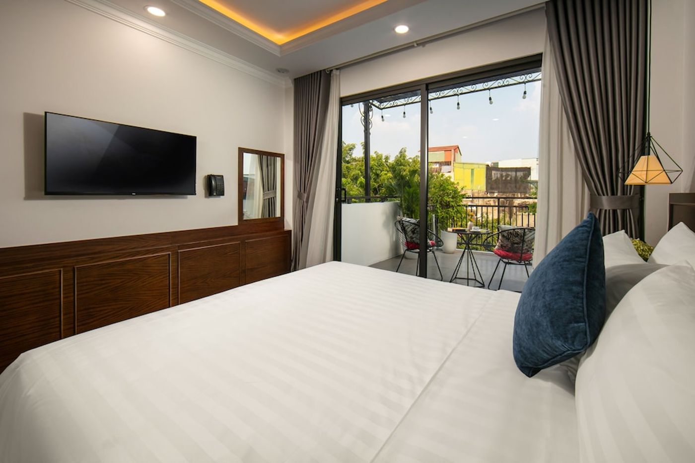 expedia-3163108-16