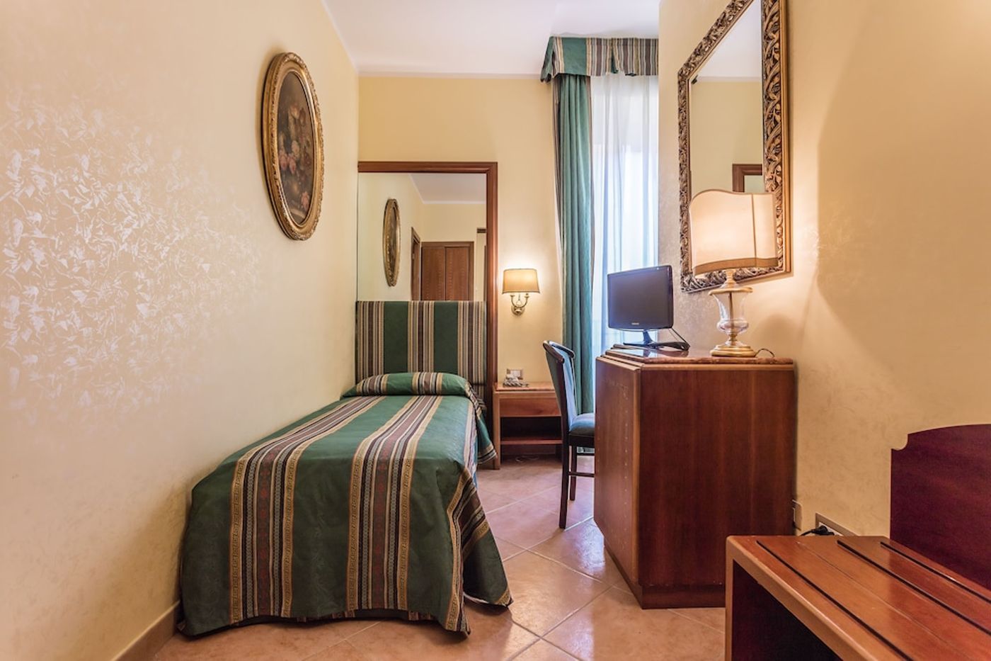 expedia-3165670-24
