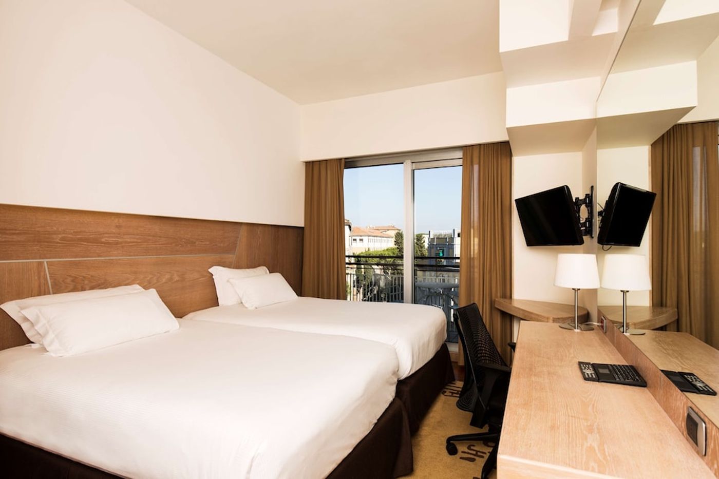 expedia-3120569-24