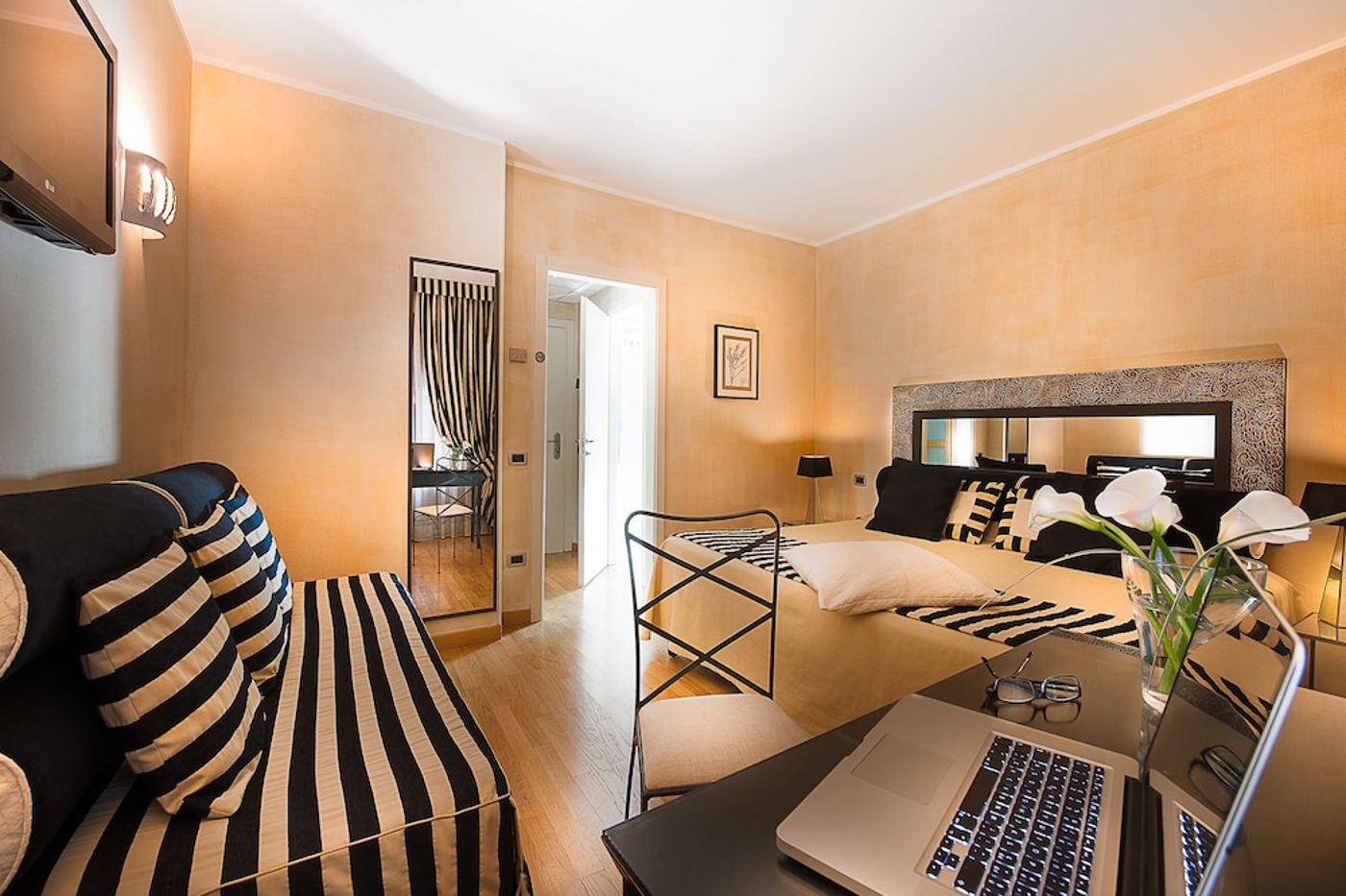 expedia-3158639-25