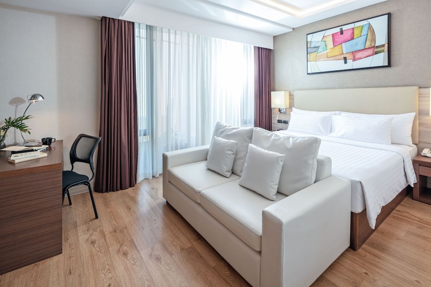 expedia-3162892-15