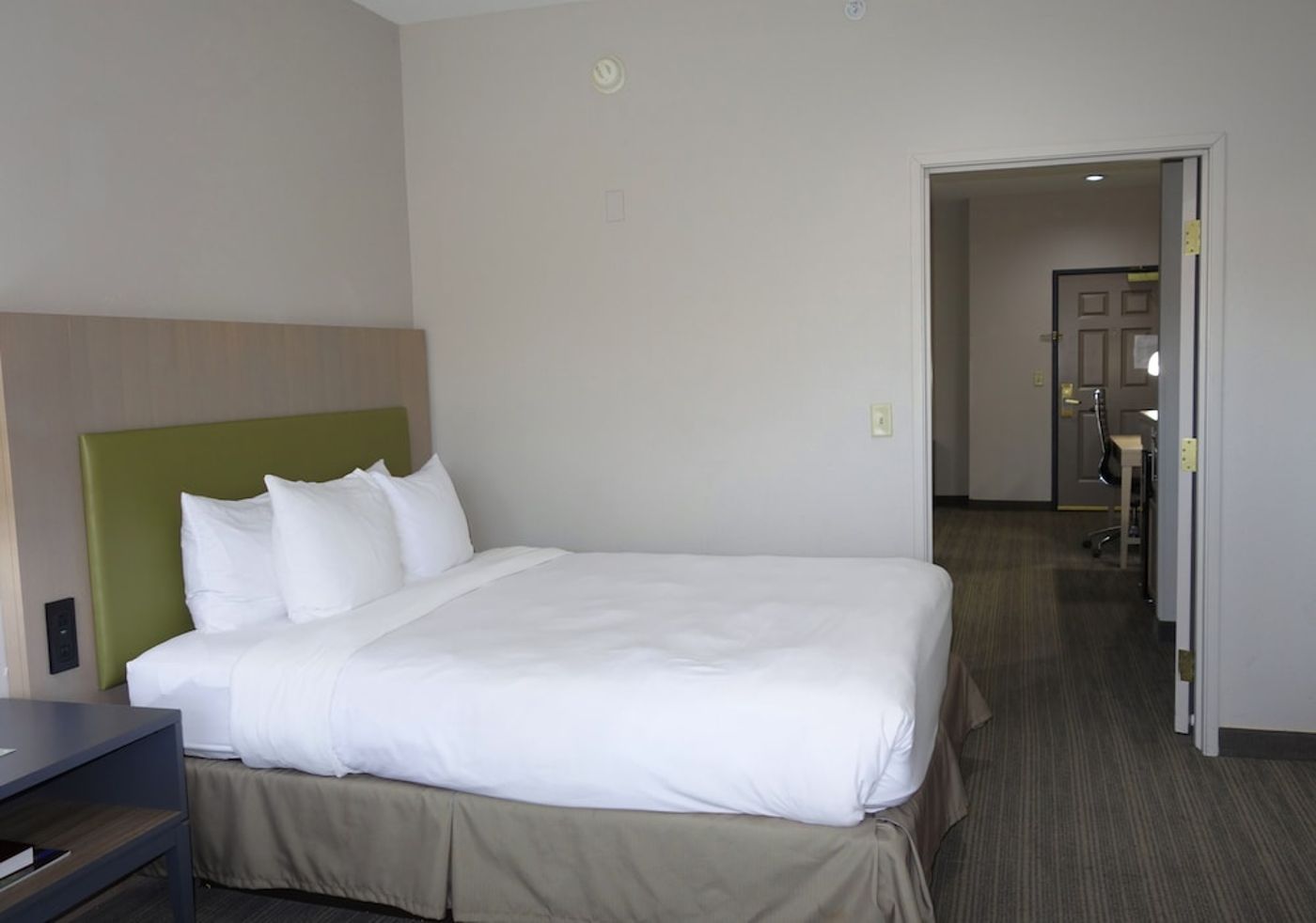 expedia-3160211-6