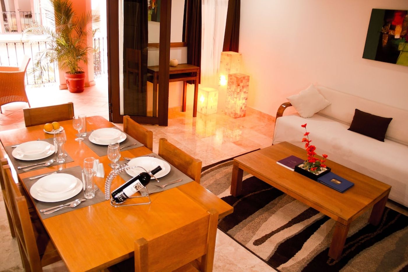expedia-3166540-8