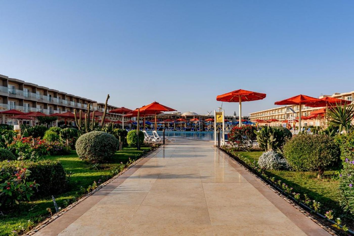 Rewaya Inn Resort 08.04