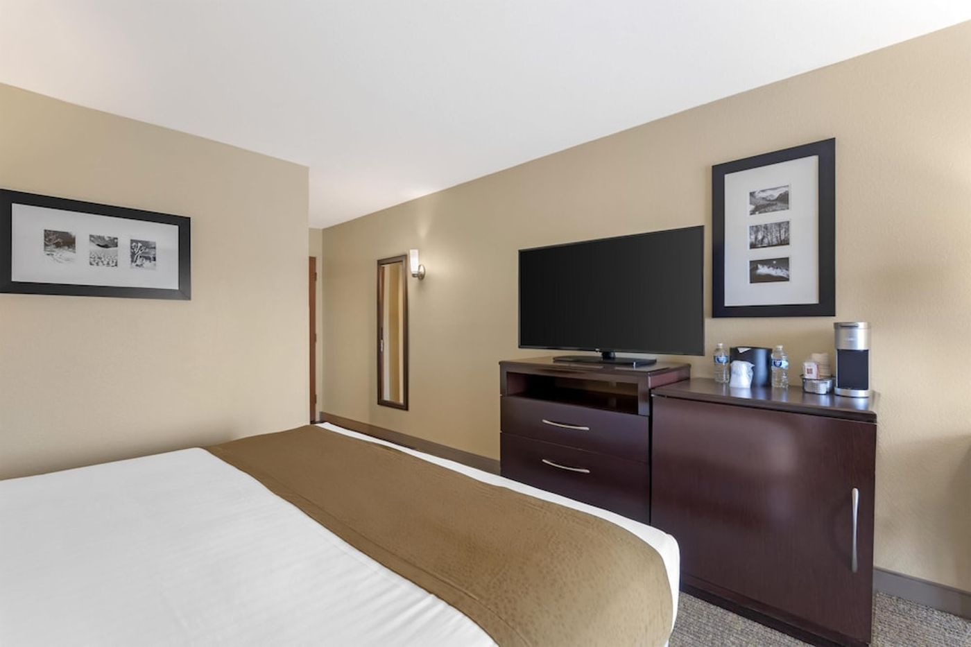 expedia-3161147-17