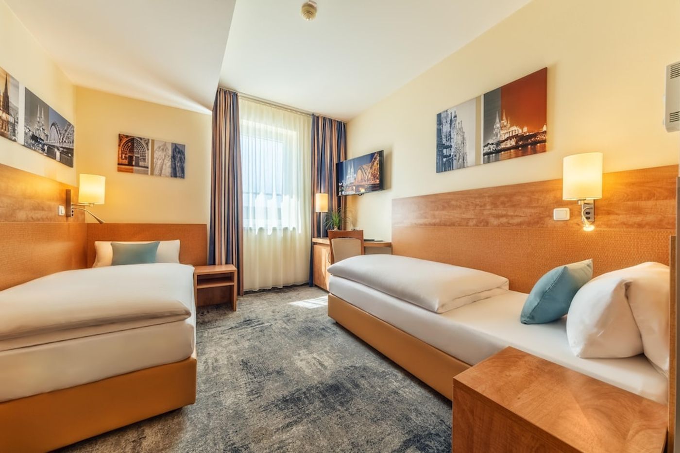 expedia-3159767-28