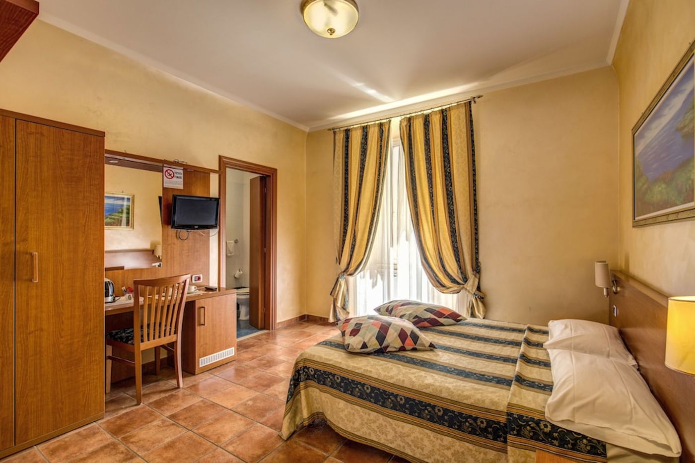 expedia-3163350-24