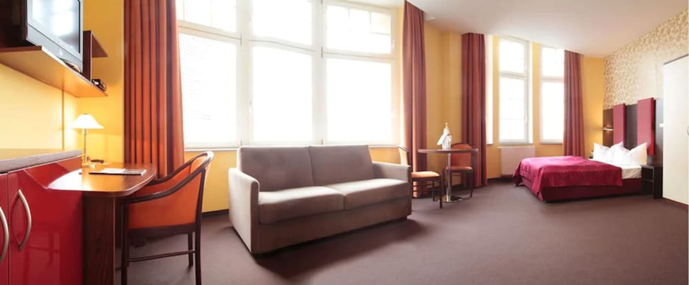 expedia-3157780-18