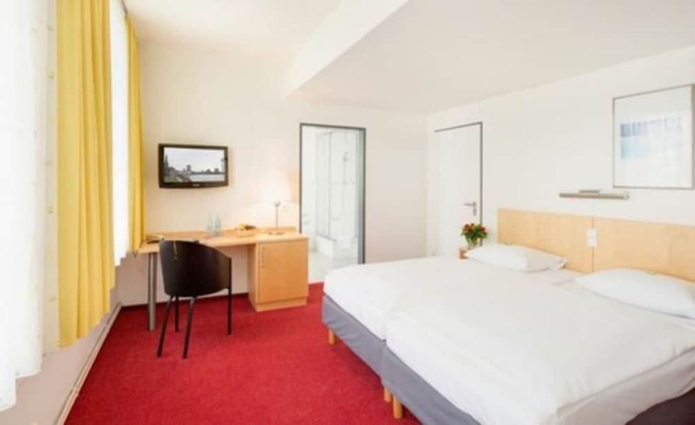 expedia-3164449-8