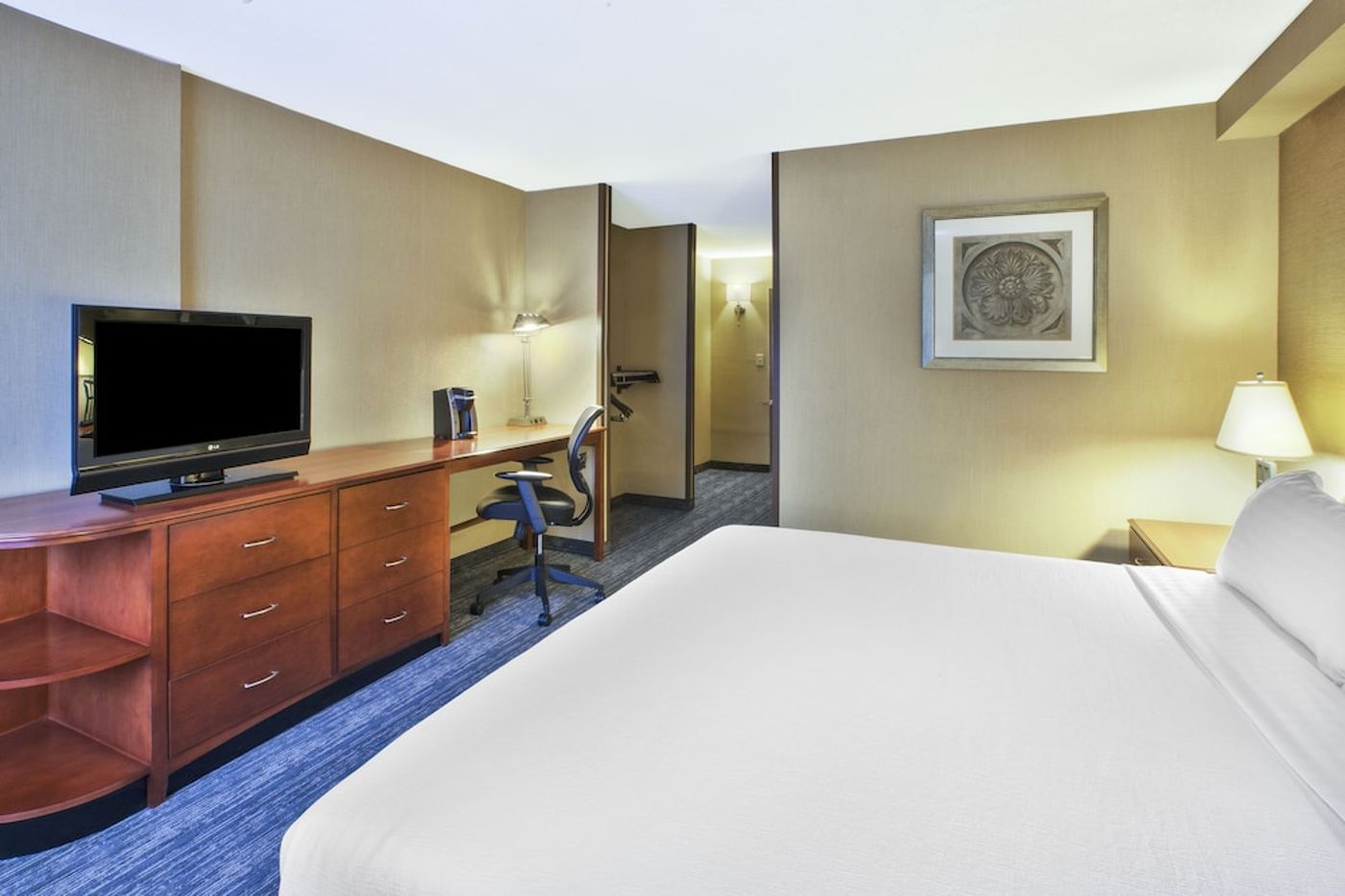 expedia-3159377-13