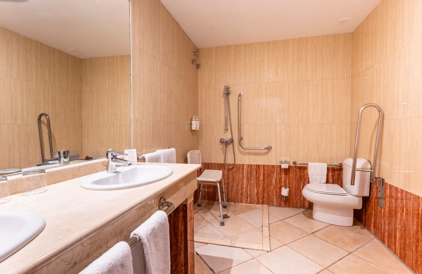 11.02.26 Bakour Oh Nice Costa del Sol [object Object]