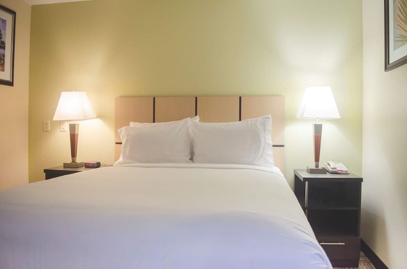 expedia-3160689-14