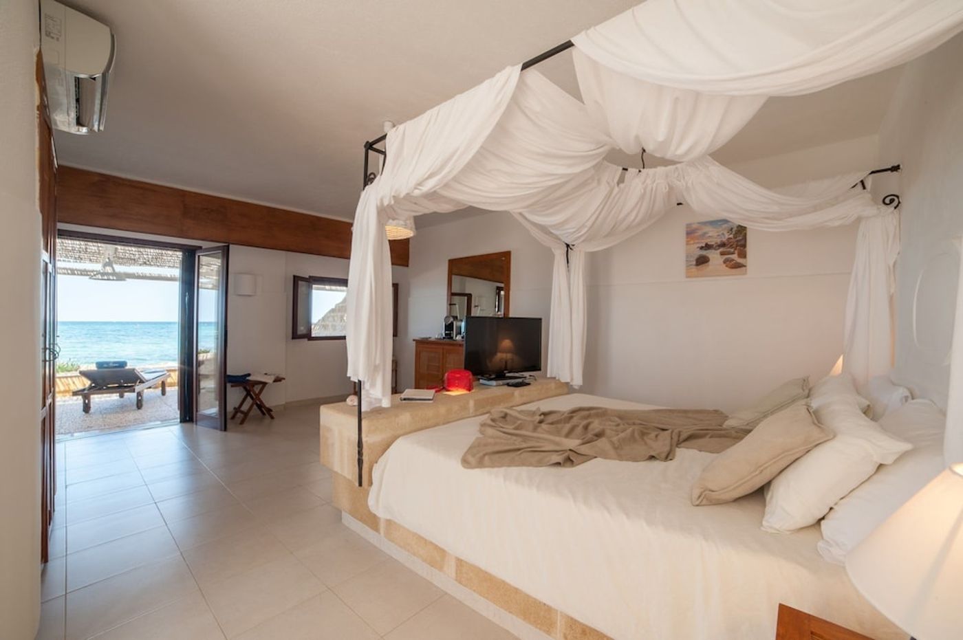expedia-3166446-12