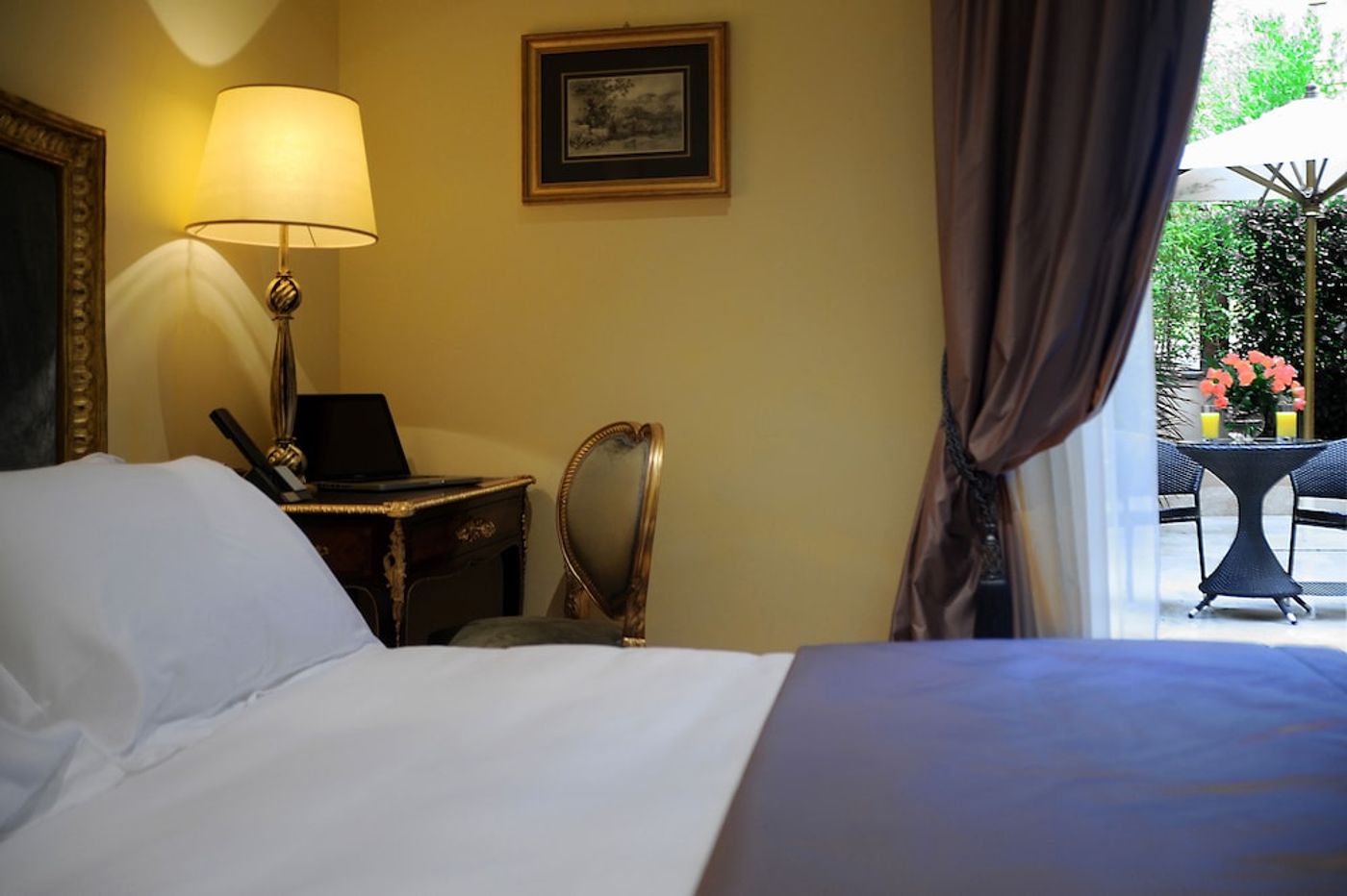expedia-3163386-4