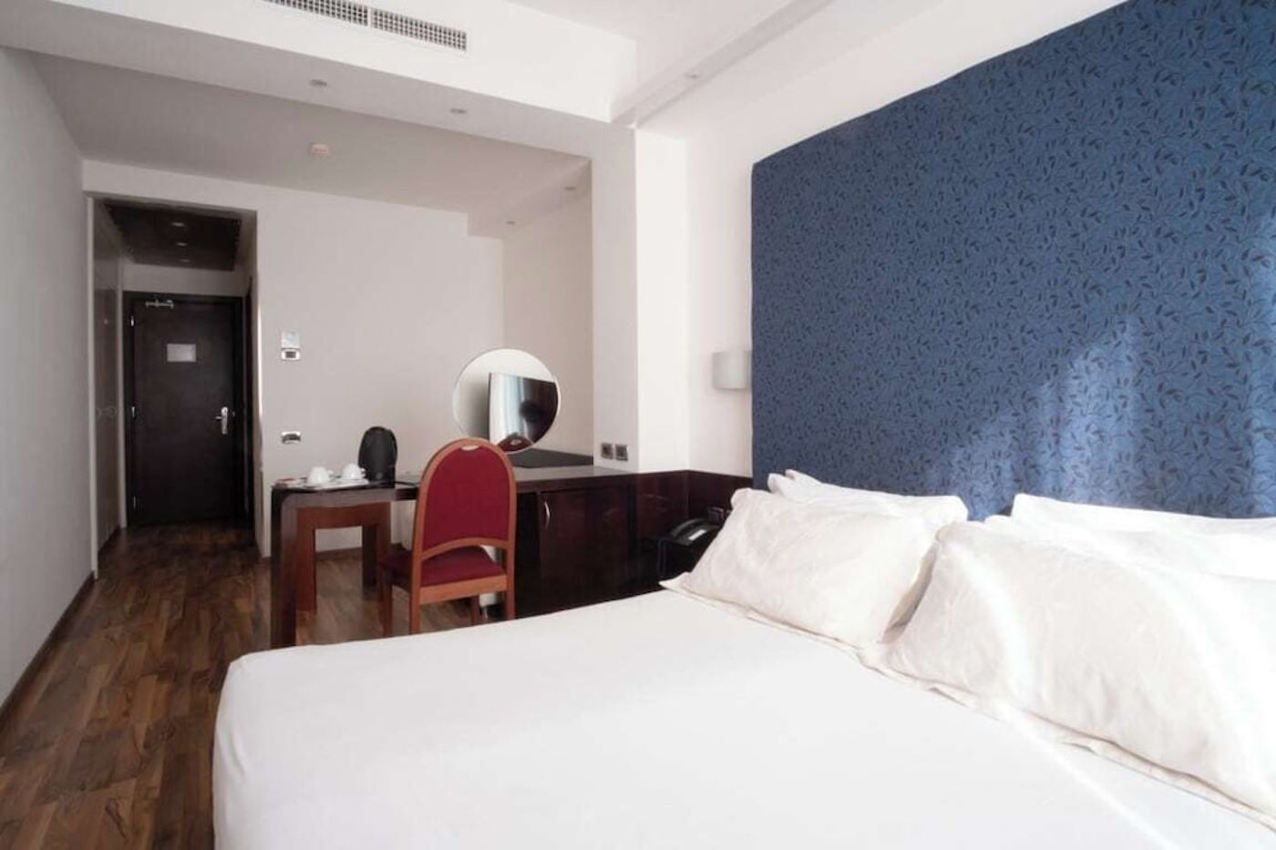 expedia-3163650-26