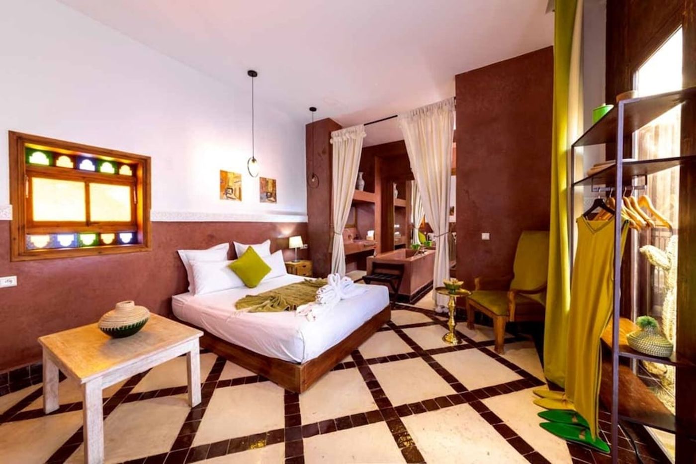 expedia-3157396-8
