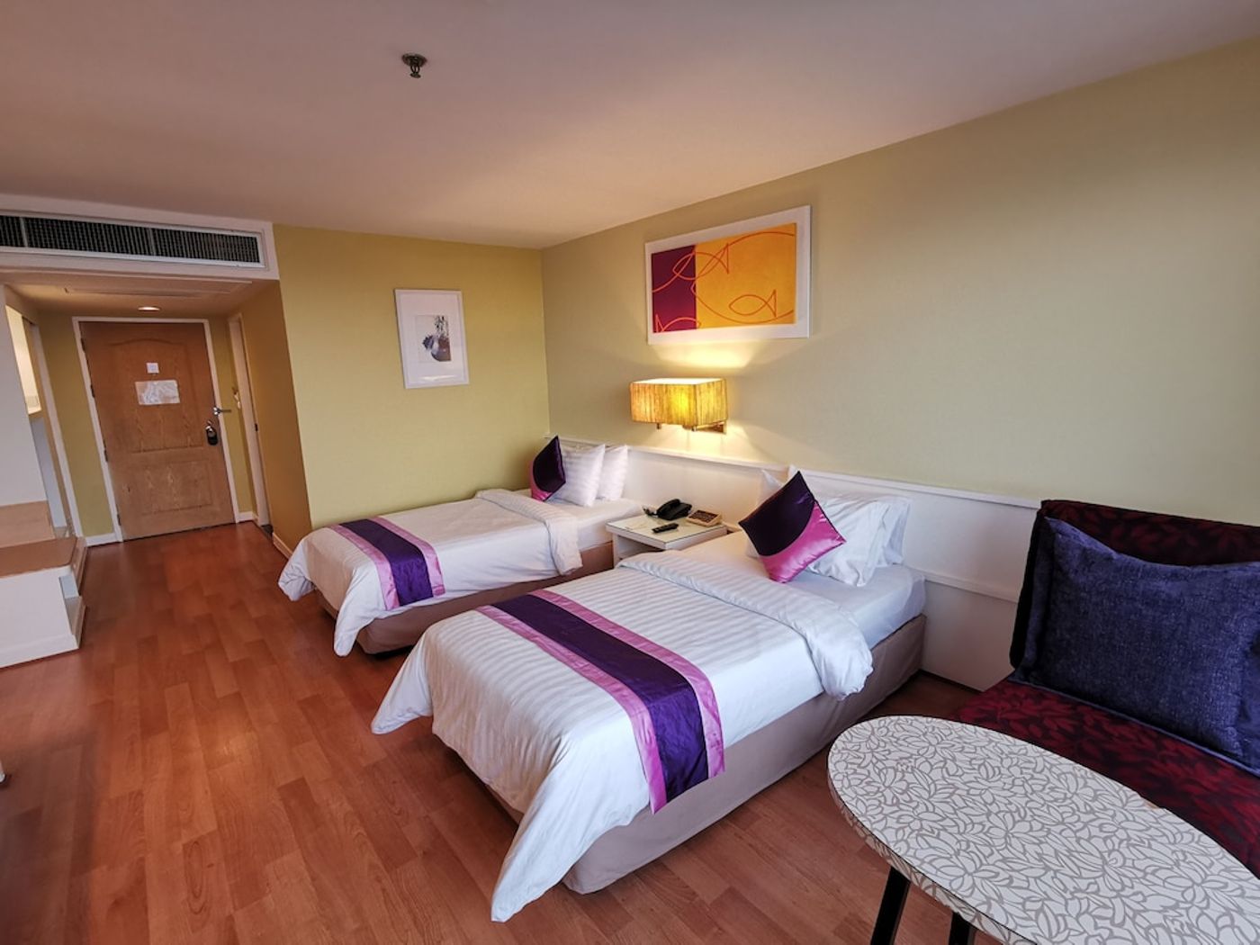 expedia-3159726-28