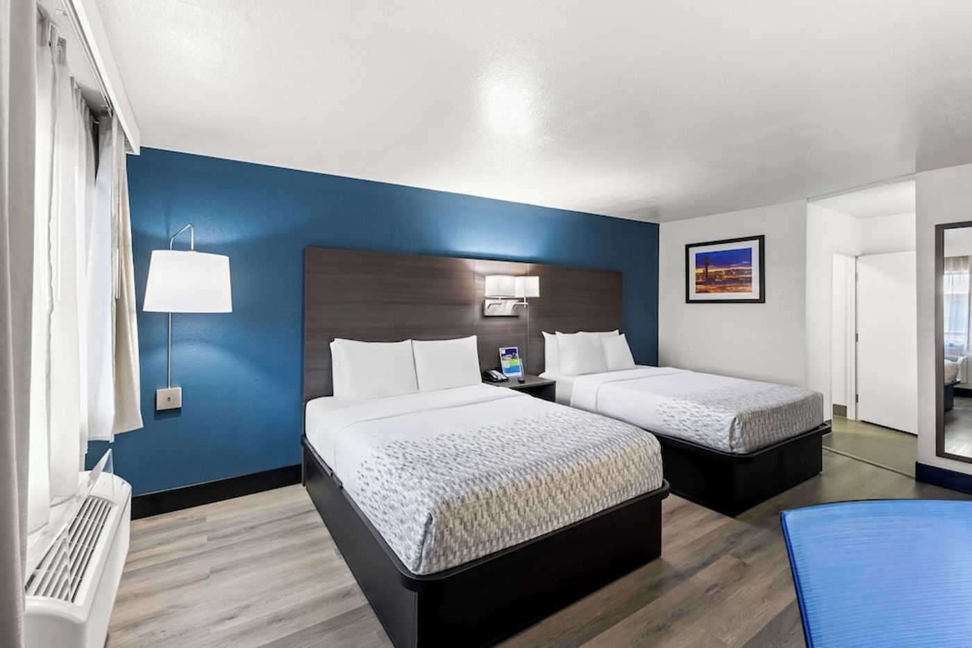 expedia-3159563-10