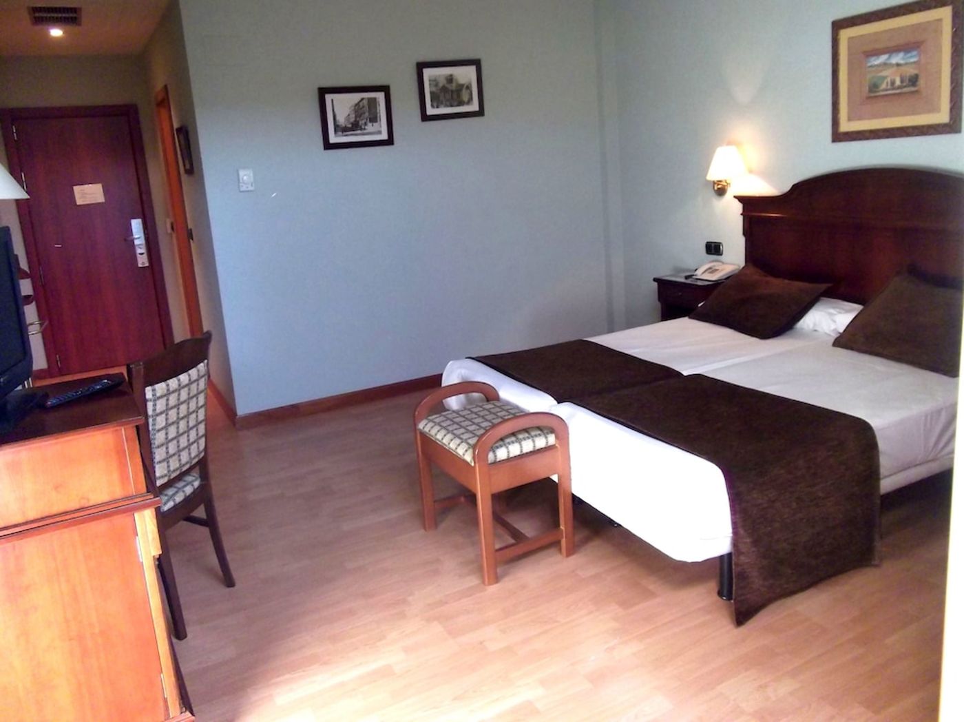 expedia-3159679-15