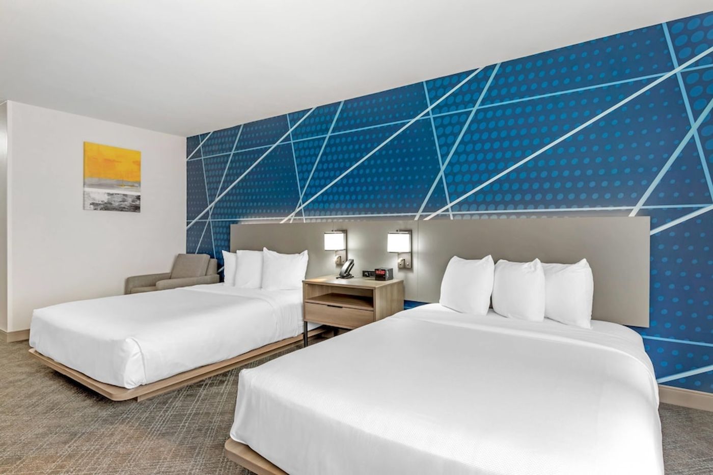 expedia-3159155-25