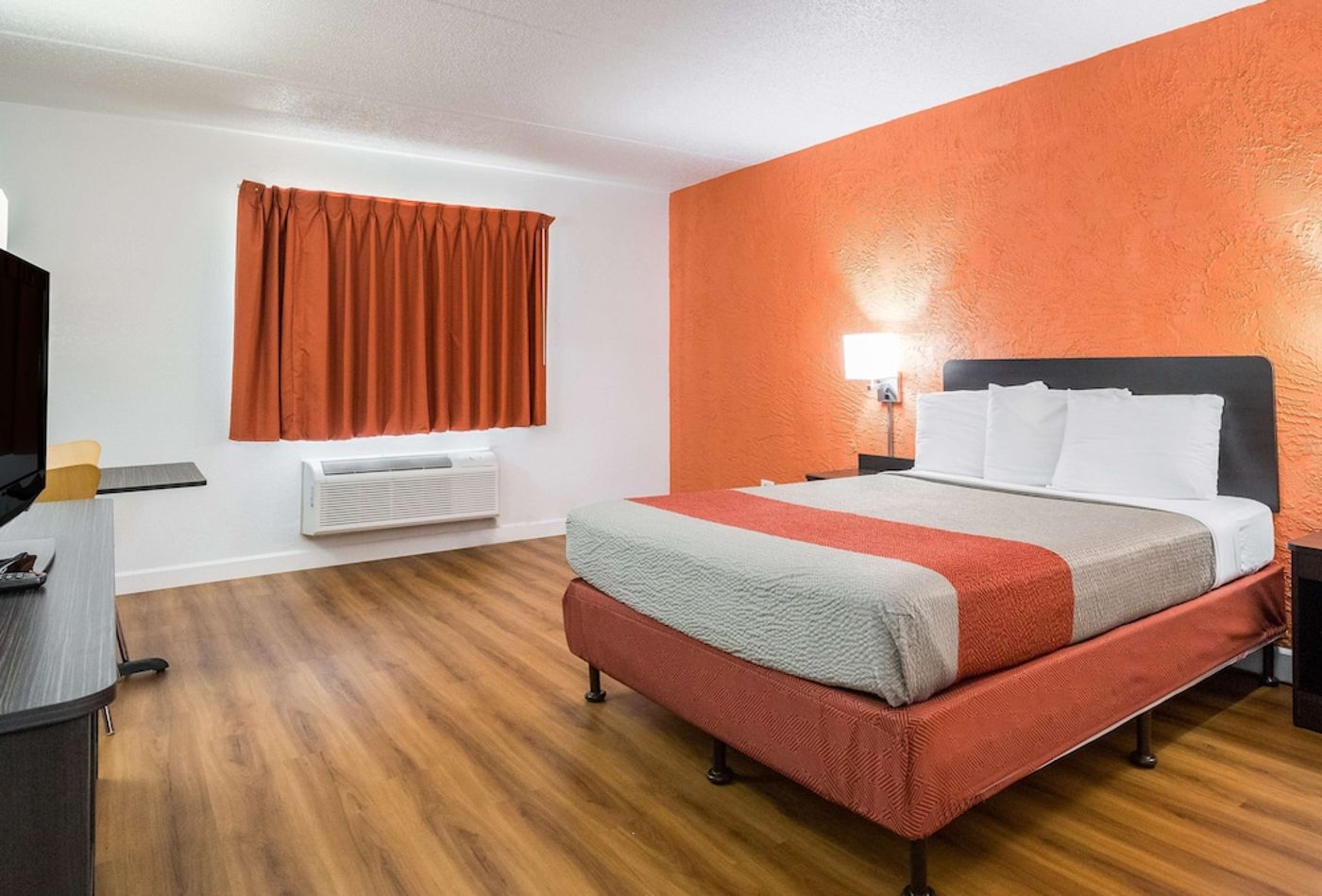 expedia-3162041-4