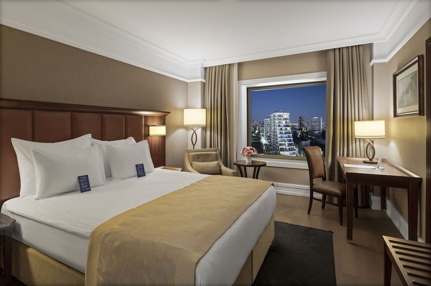 expedia-3159477-9