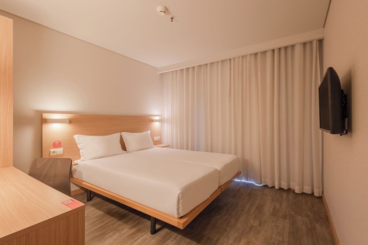 expedia-3165738-23
