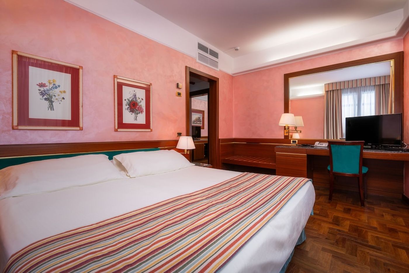 expedia-3163450-11