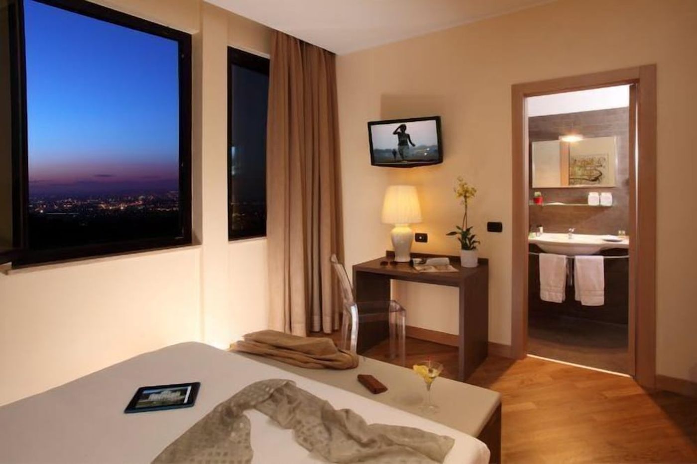 expedia-3163641-8