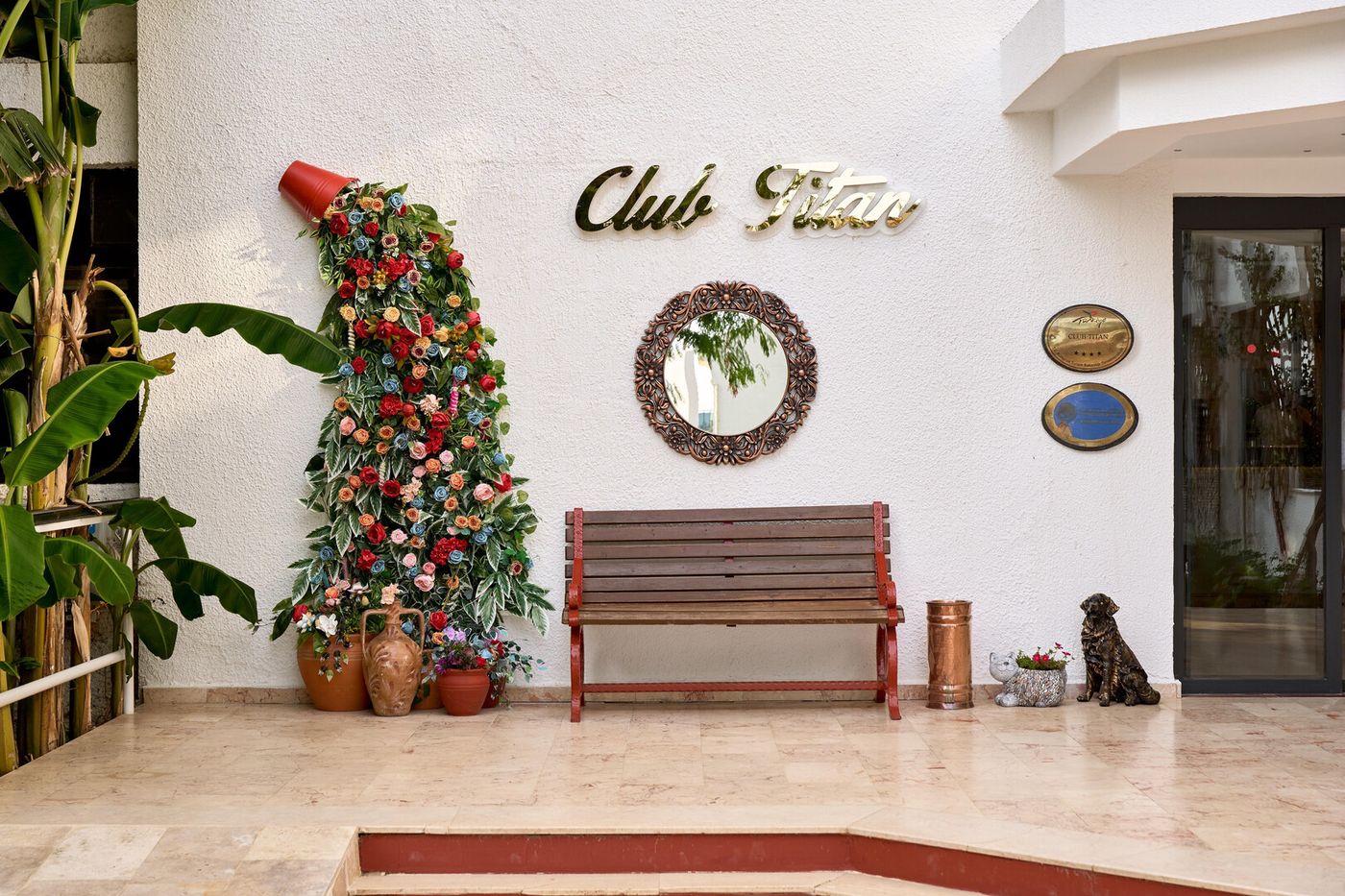 Club Hotel Titan