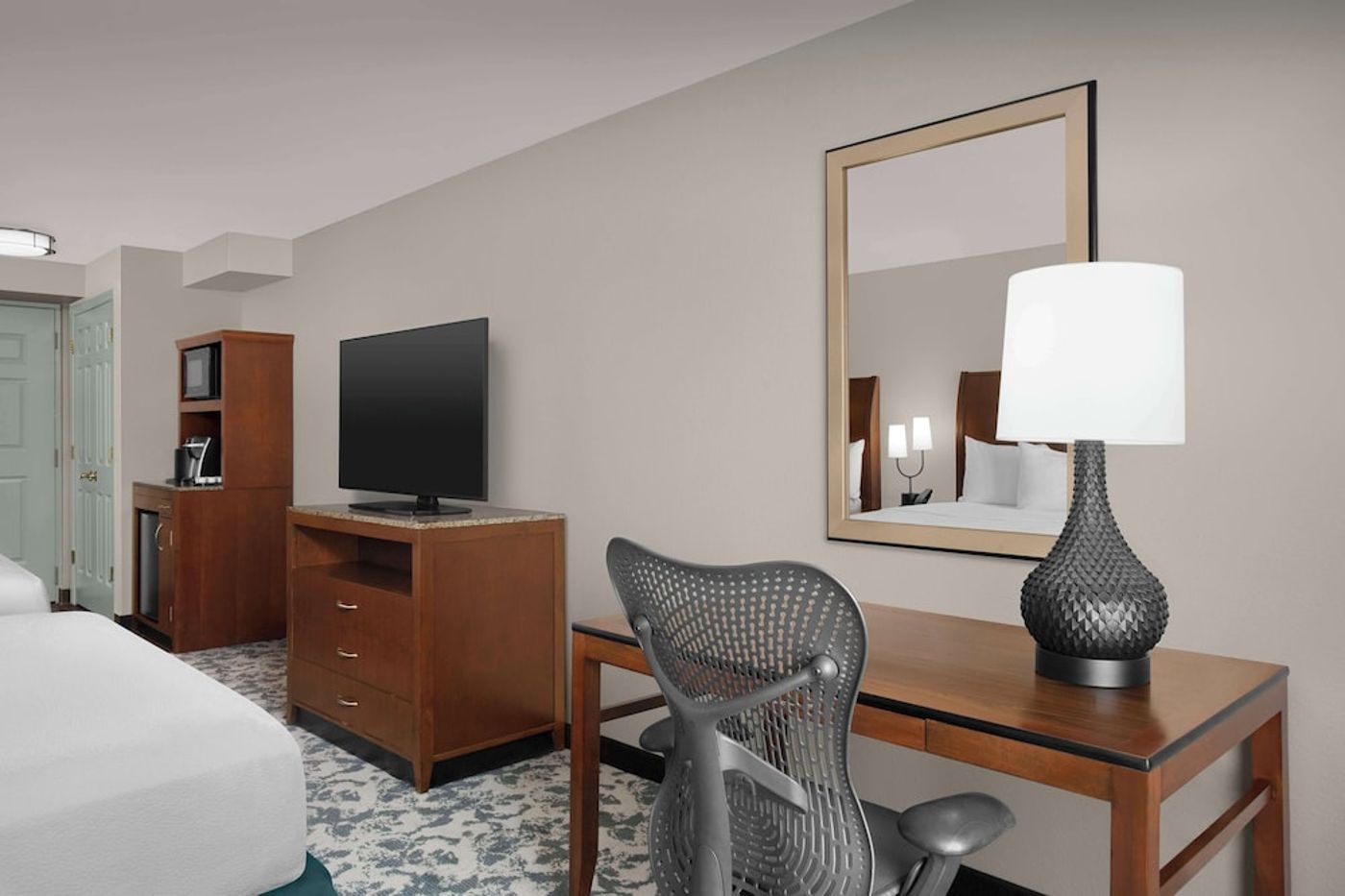 expedia-3162079-11