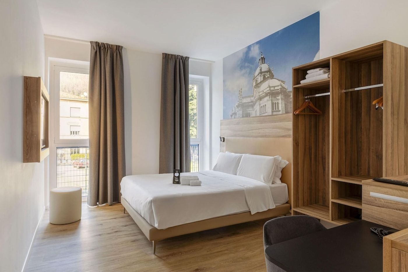 expedia-3166429-1
