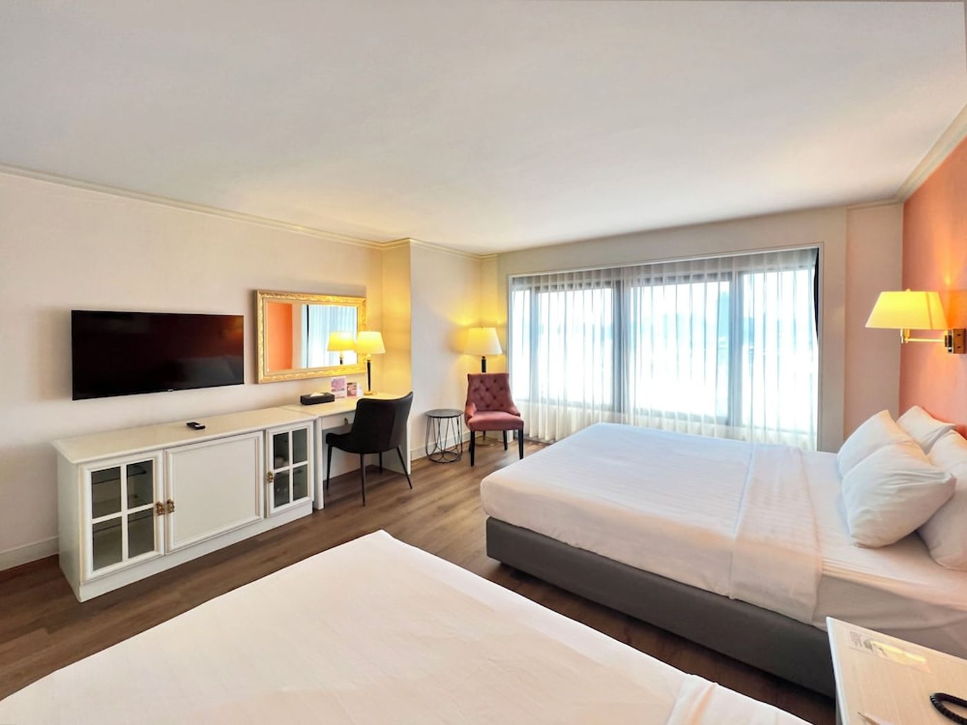 expedia-3165237-28